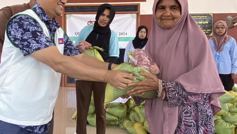 Aqrab World Singapore for this year Qurban Plus Project .